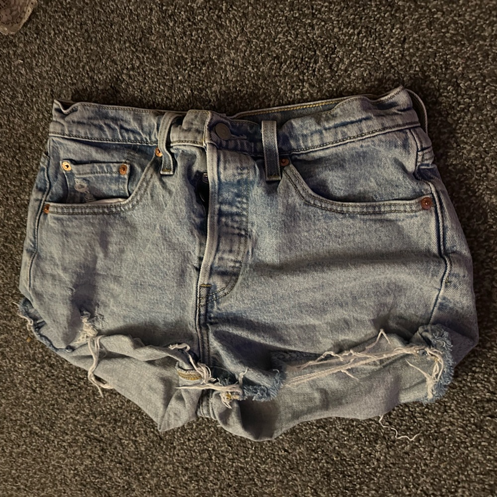 Levi's 501 Light Blue Denim Jeans